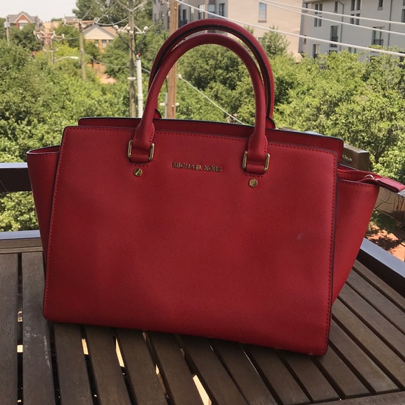 Michel Kors Red Leather Large Selma Satchel - Picture 1 of 7